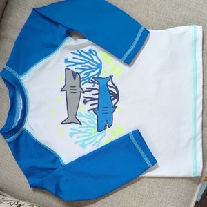 GUC long sleeve rash guard - Cat & Jack 2t